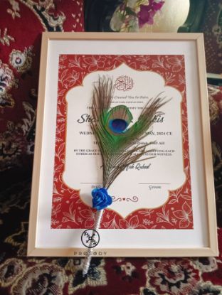 Picture of Red Frame