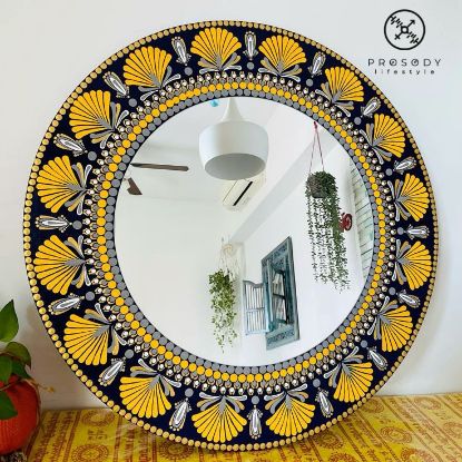 Picture of Round Mirror